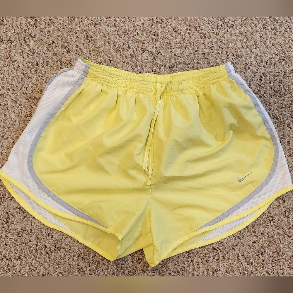 Nike Women's Dri-fit Shorts in Yellow and White, Sz L